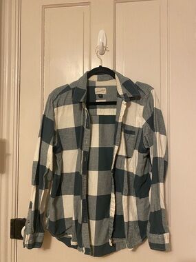 Universal Thread Cream and Teal Plaid Button-Up Shirt